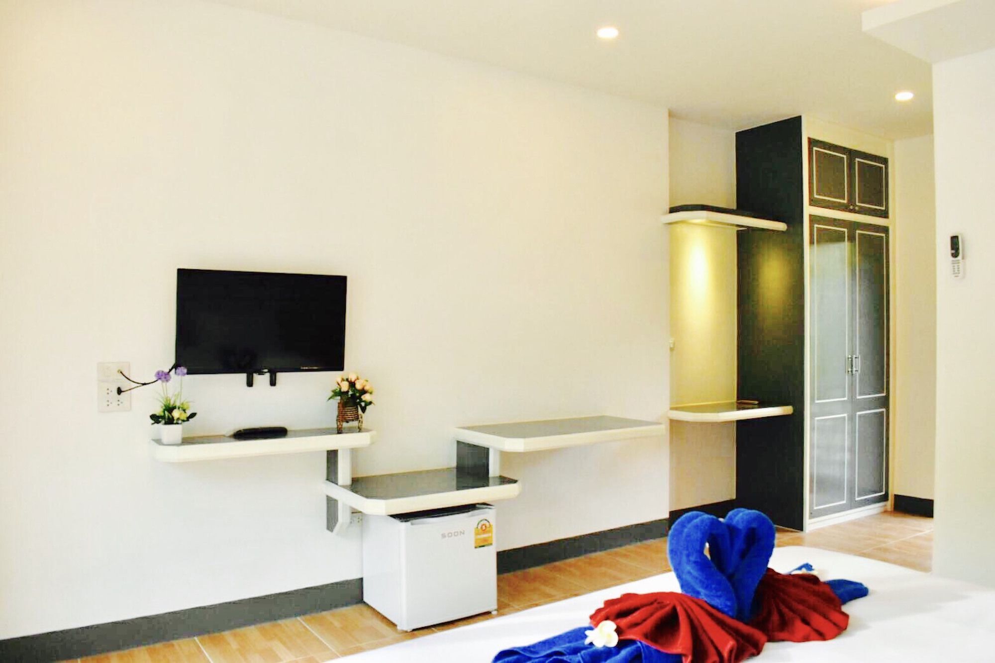 The Ozo Kohtao Hotel Ко Тао Екстериор снимка